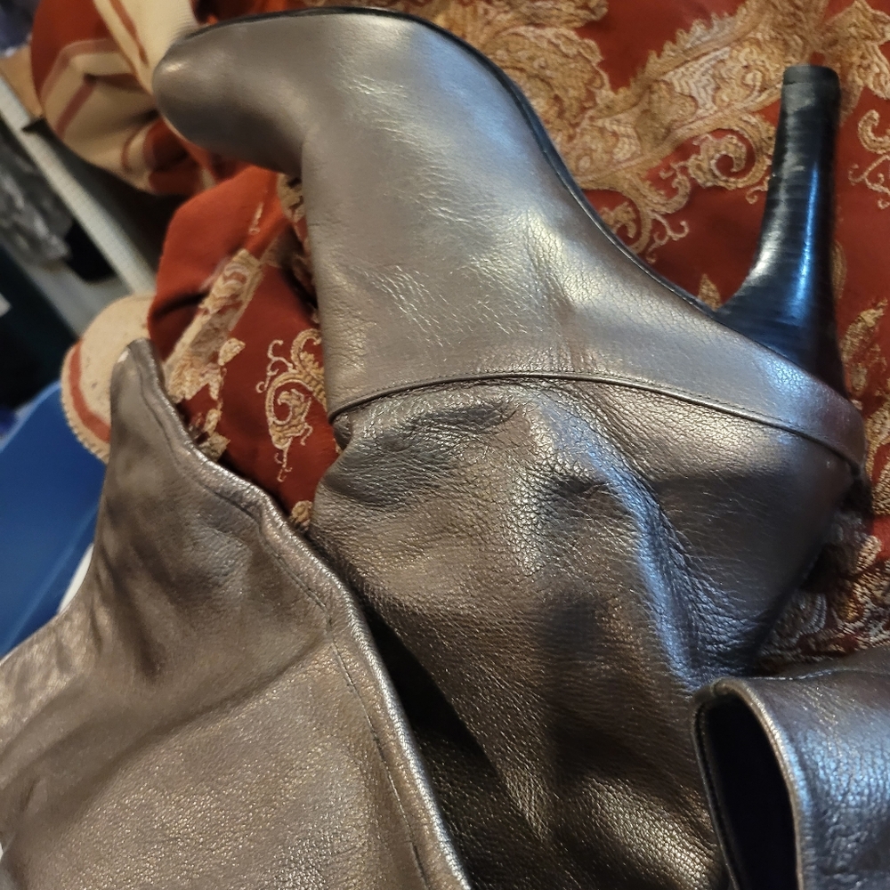 Womens Boots - Picture 7 of 16